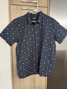 Patagonia (Men's XL)